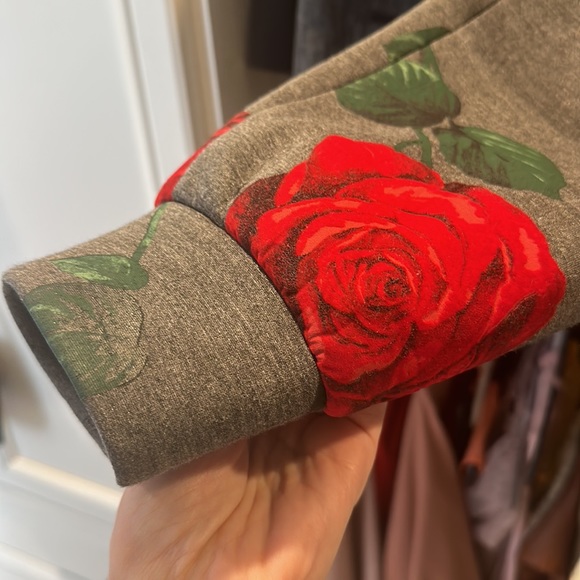 Dolce & Gabbana Rose Bustier Cropped Rose Sweatshirt - Picture 10 of 14